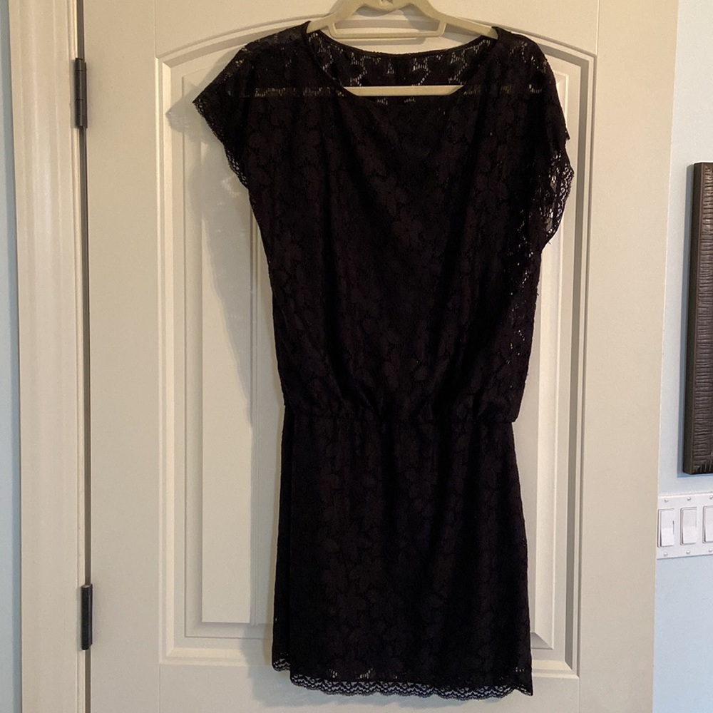 Laundry by Shelli Segal black lace dress - small